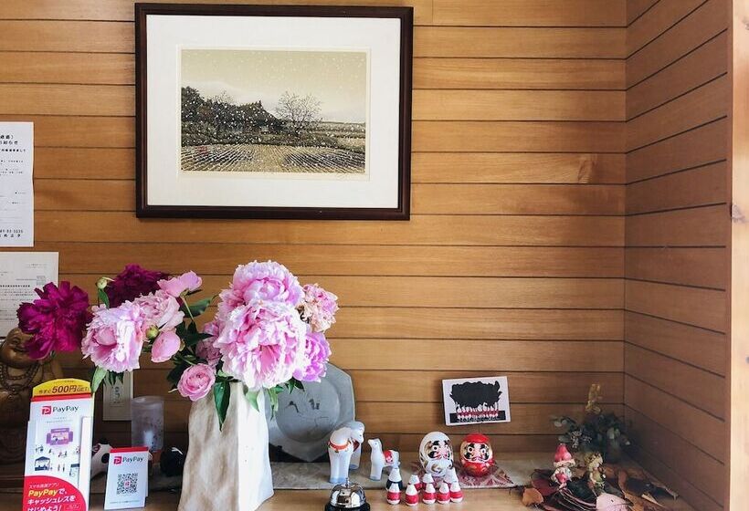 Пансион 民宿とまとハウスtomato House