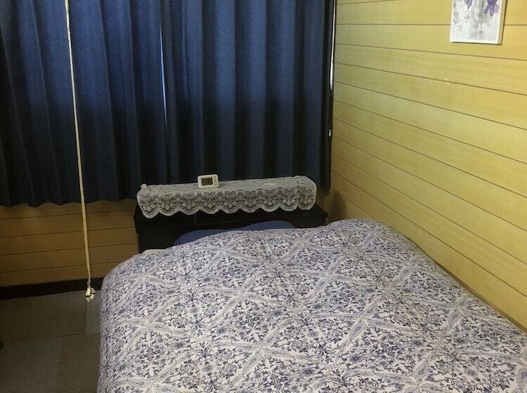 Пансион 民宿とまとハウスtomato House