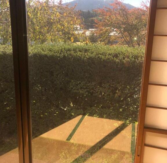 Пансион 民宿とまとハウスtomato House