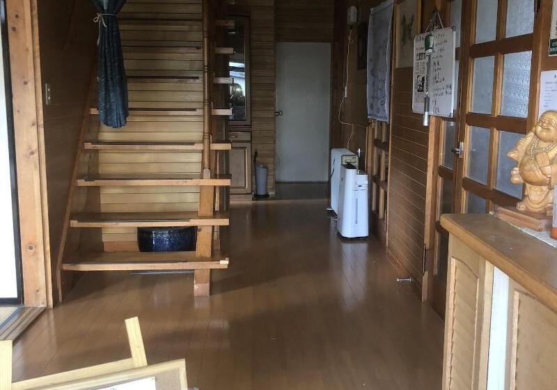 Пансион 民宿とまとハウスtomato House