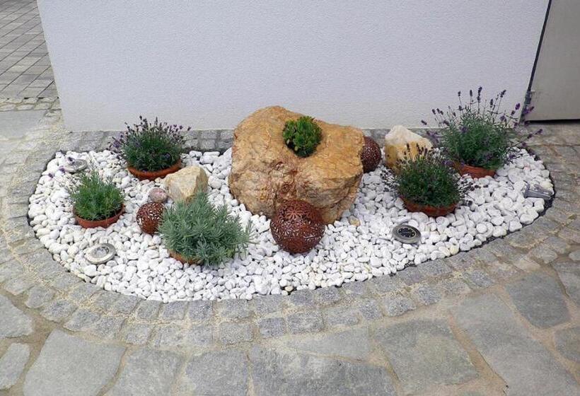 פנסיון Wohlfühlhof Bachzelt