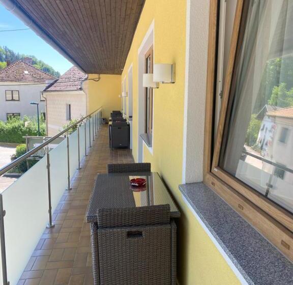 Pension Kinzl Mit E Ladestation