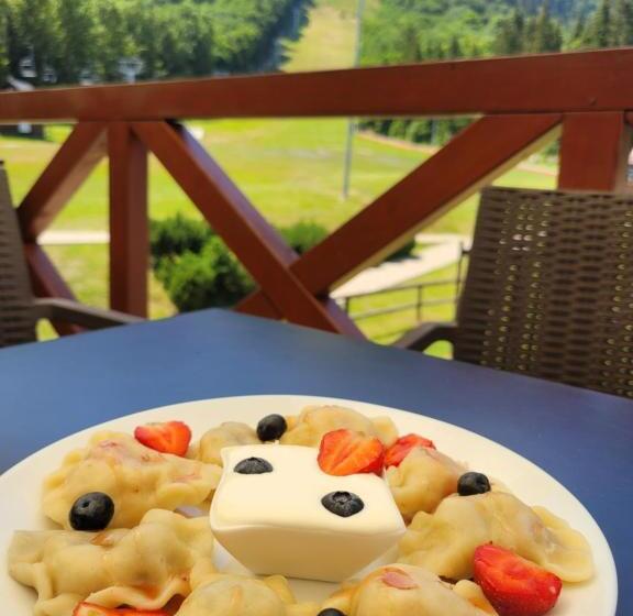 リゾートホテル Góra Dzikowiec Chata Dzika