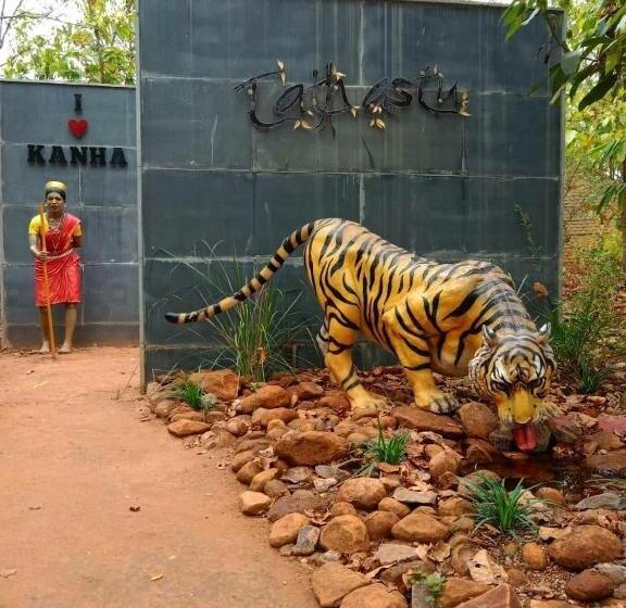 אתר נופש Tathastu Kanha