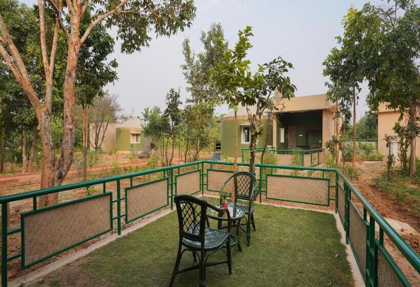 אתר נופש Tathastu Kanha