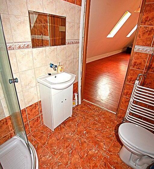 Schronisko Młodzieżowe W Jabłonkach