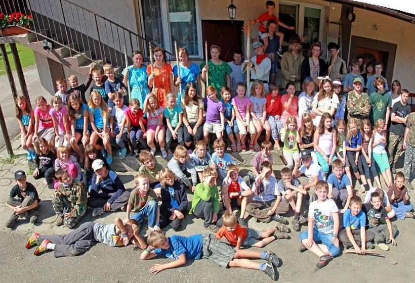 Schronisko Młodzieżowe W Jabłonkach