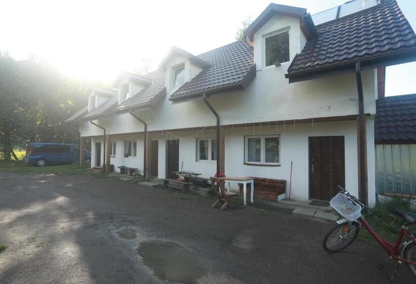 Schronisko Młodzieżowe W Jabłonkach