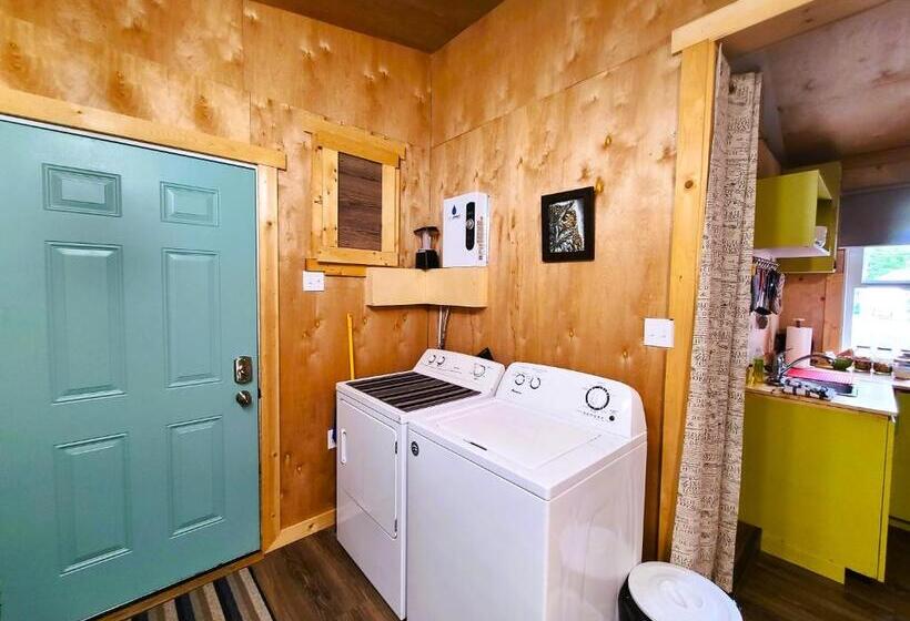 Woodcrest Bed And Breakfast