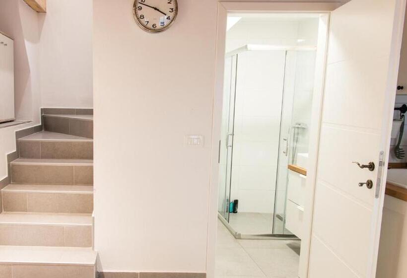 هاستل Koper2stay