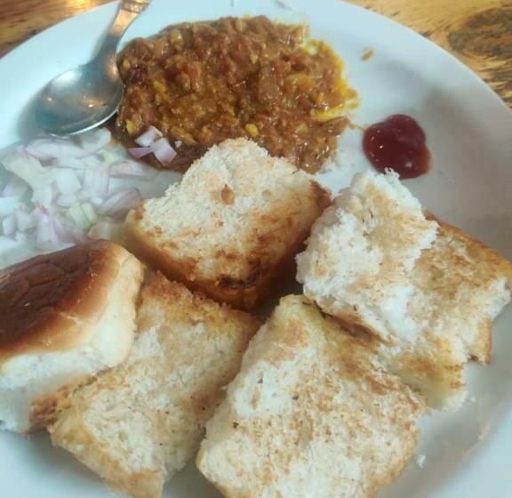 ベッドアンドブレックファースト Akasa Boutique Homestay