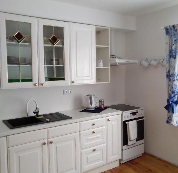 Bed and Breakfast Lomnice Nad Popelkou