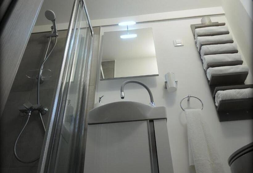 تختخواب و صبحانه Mamut Stay