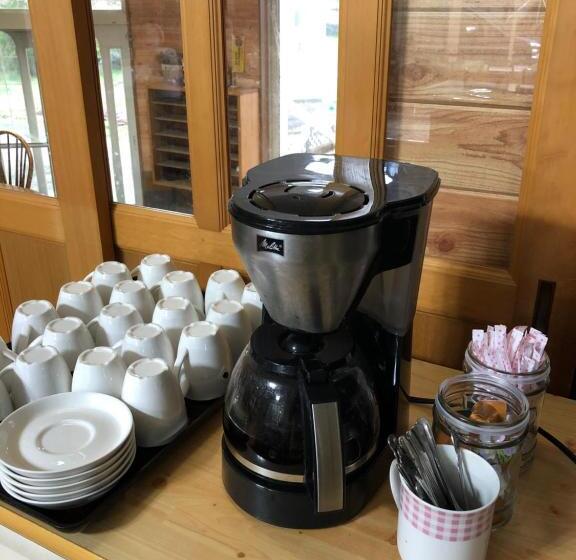 تختخواب و صبحانه Resort Inn Sakanoshita