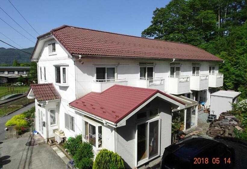 تختخواب و صبحانه Resort Inn Sakanoshita