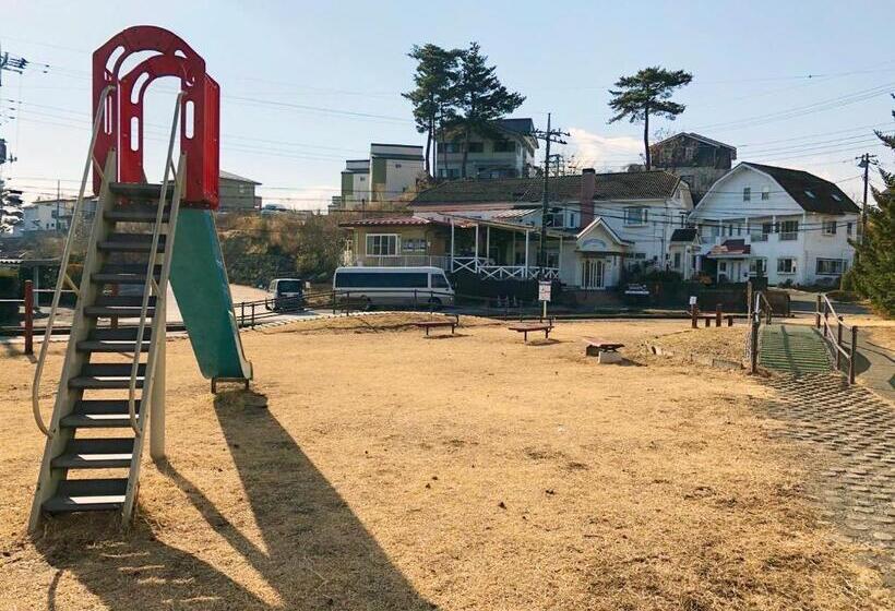 تختخواب و صبحانه Resort Inn Sakanoshita