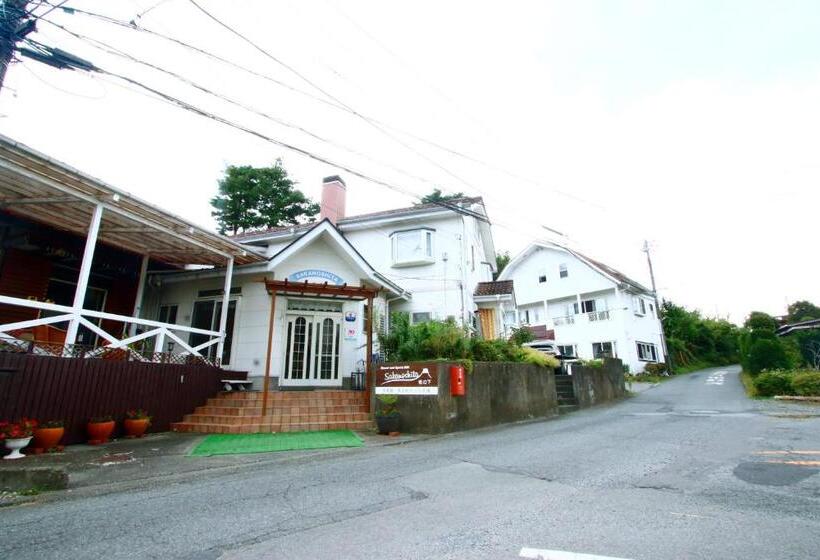 تختخواب و صبحانه Resort Inn Sakanoshita