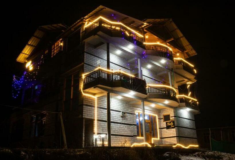 Bella View Hostel, Pulga