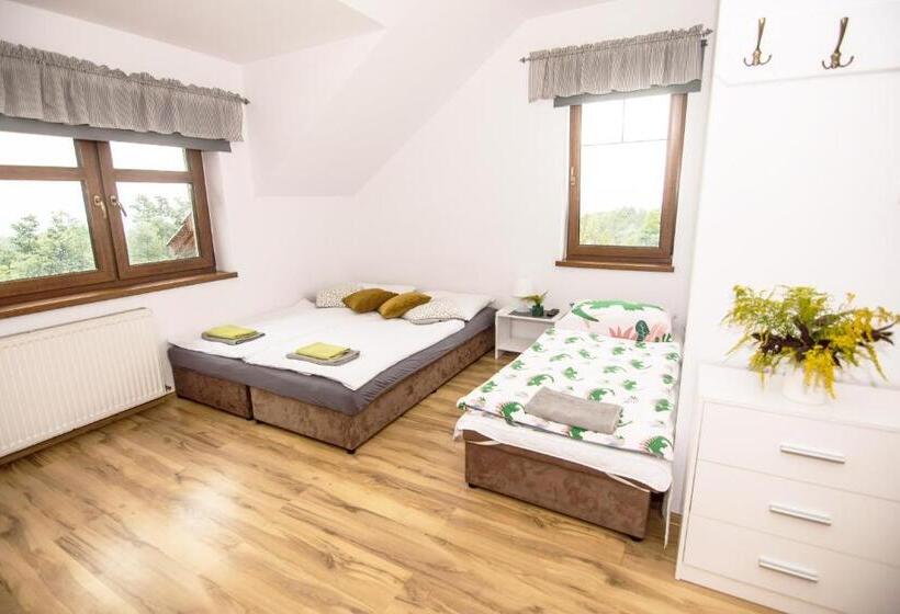 בית מלון כפרי Apikraina