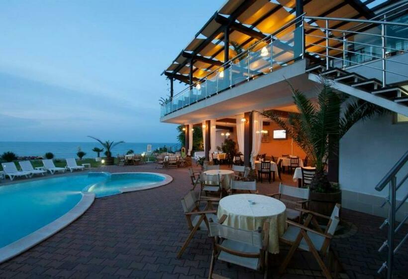 Family Hotel Sunrise