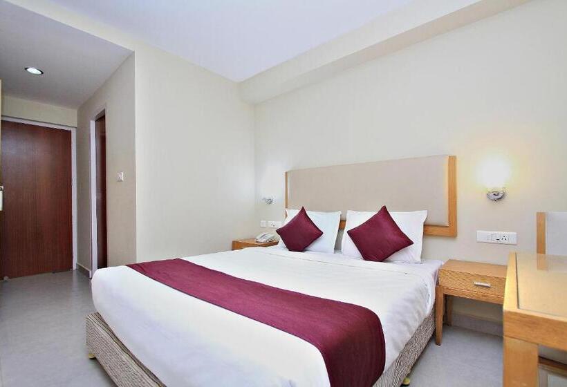 酒店 Capital O Hills Palace