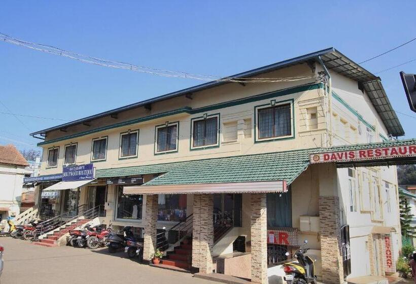 酒店 Capital O Hills Palace