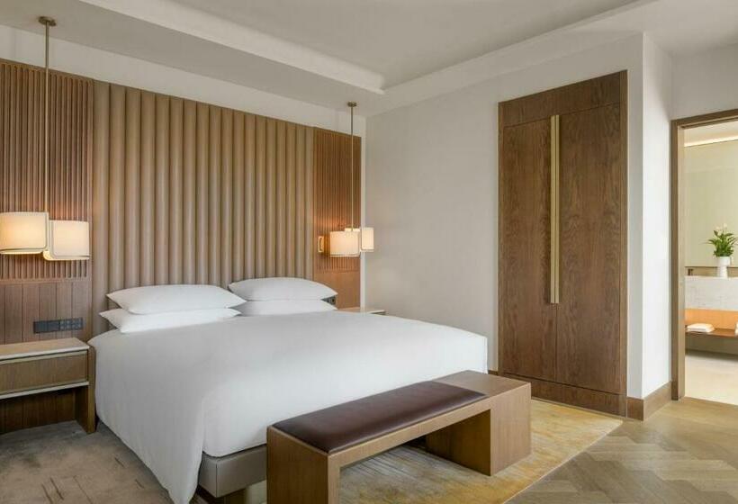 Jw Marriott Hotel Madrid