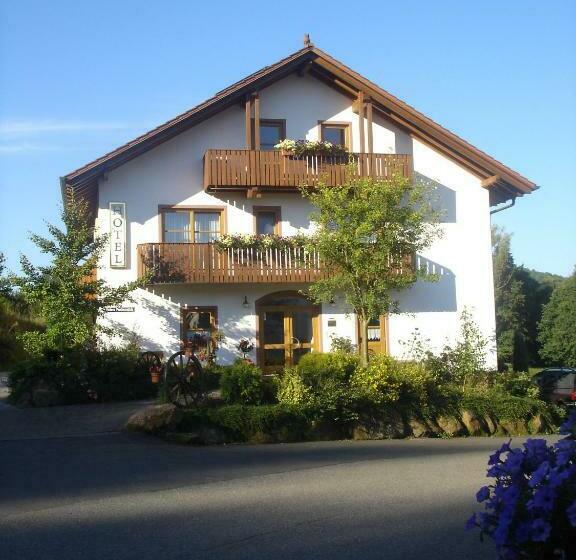 호텔 & Landgasthaus Pfeifertal