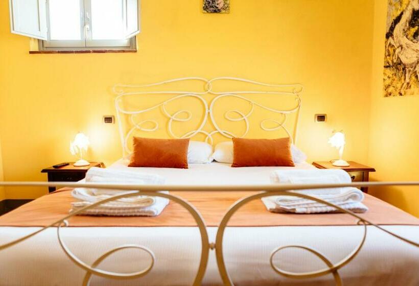 בית מלון כפרי Podere La Lucciolaia