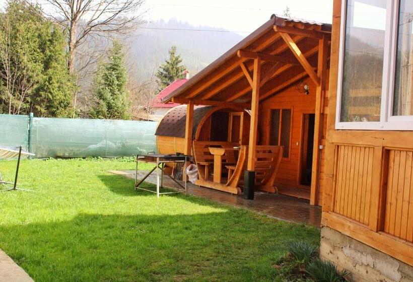 호텔 Păunașul Codrilor