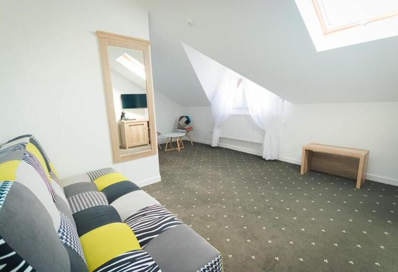 호텔 Păunașul Codrilor