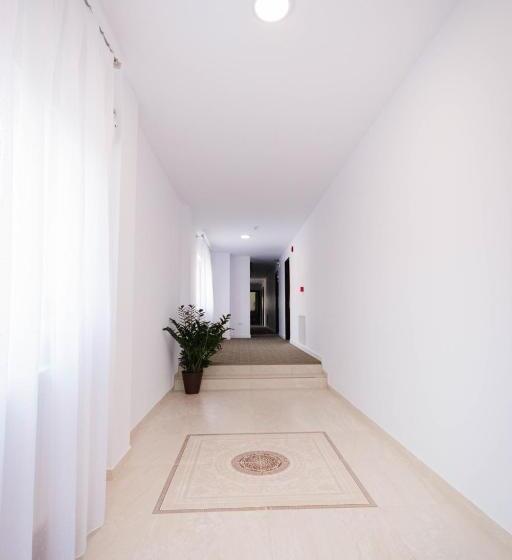 호텔 Păunașul Codrilor