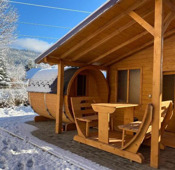 호텔 Păunașul Codrilor