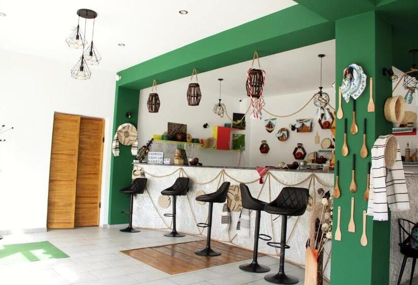 호텔 Păunașul Codrilor