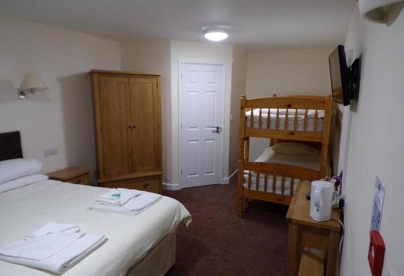 Отель The Belfry