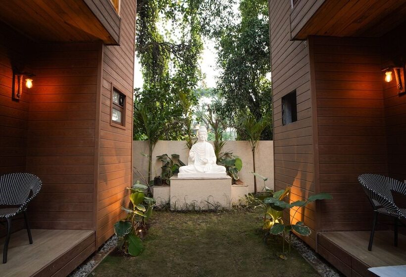 호텔 Treehouse Mars Beach Cottages