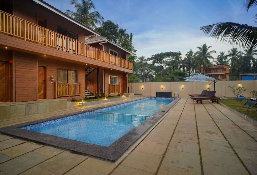 호텔 Treehouse Mars Beach Cottages