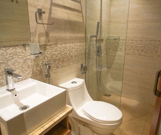 호텔 Treehouse Mars Beach Cottages