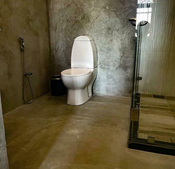 هتل Vivid Colombo