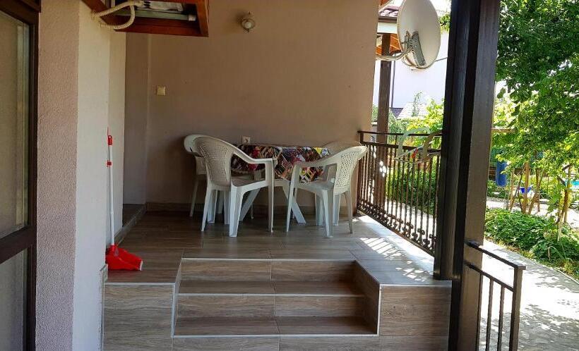 펜션 Black Sea Pearl Complex 1