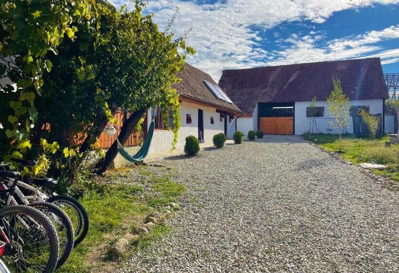 Пансион Chalet Giuel