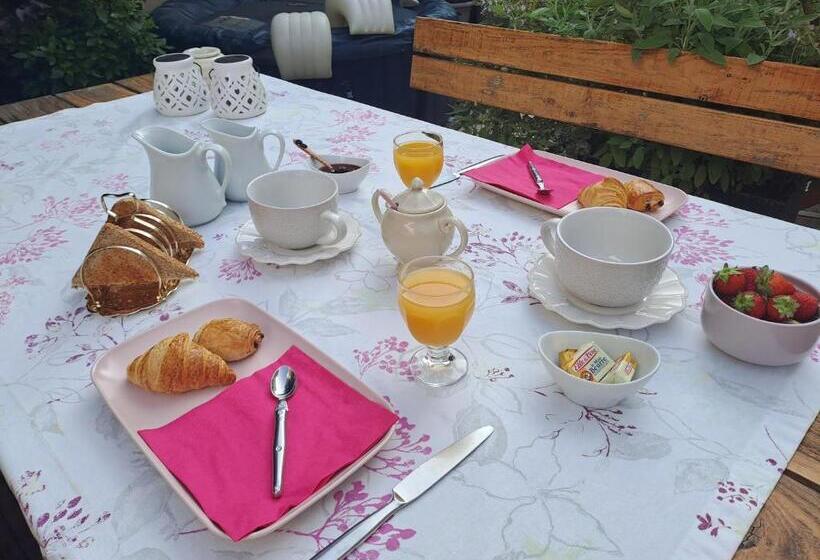 بنسيون Chambre D Hôte Des Thermes