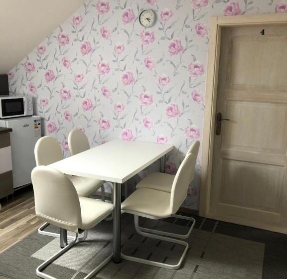 ペンション Privát Miško