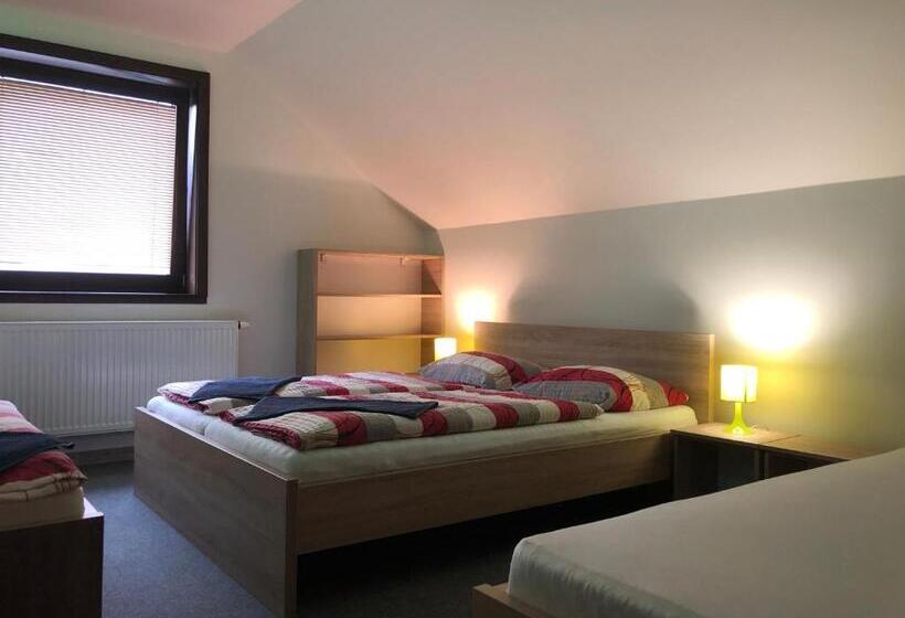 ペンション Privát Miško