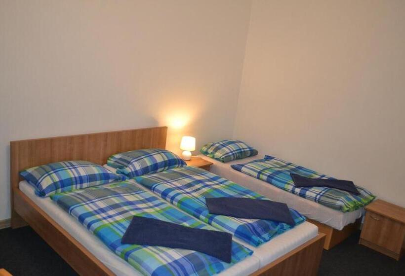 ペンション Privát Miško