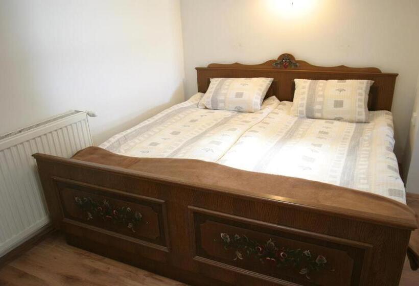 بنسيون Villa Teleki