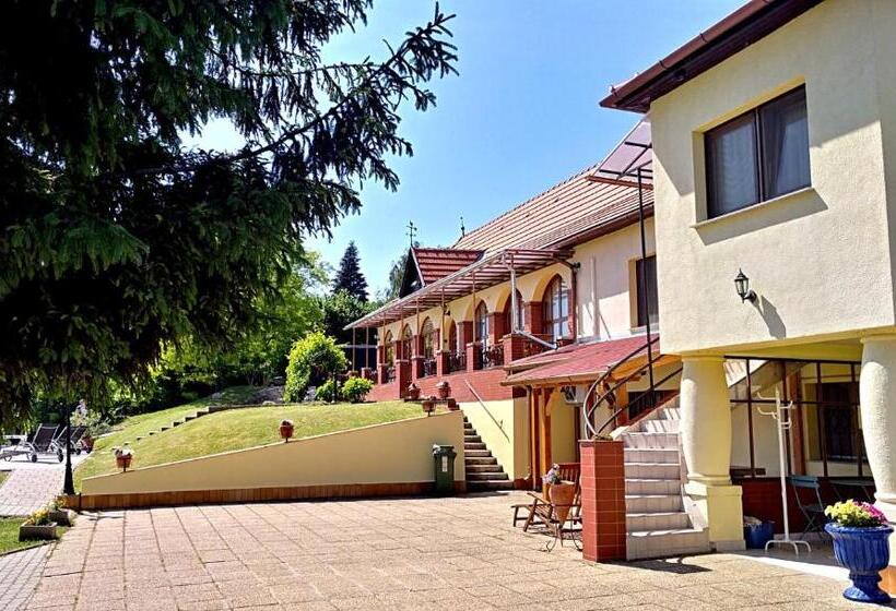 بنسيون Villa Teleki