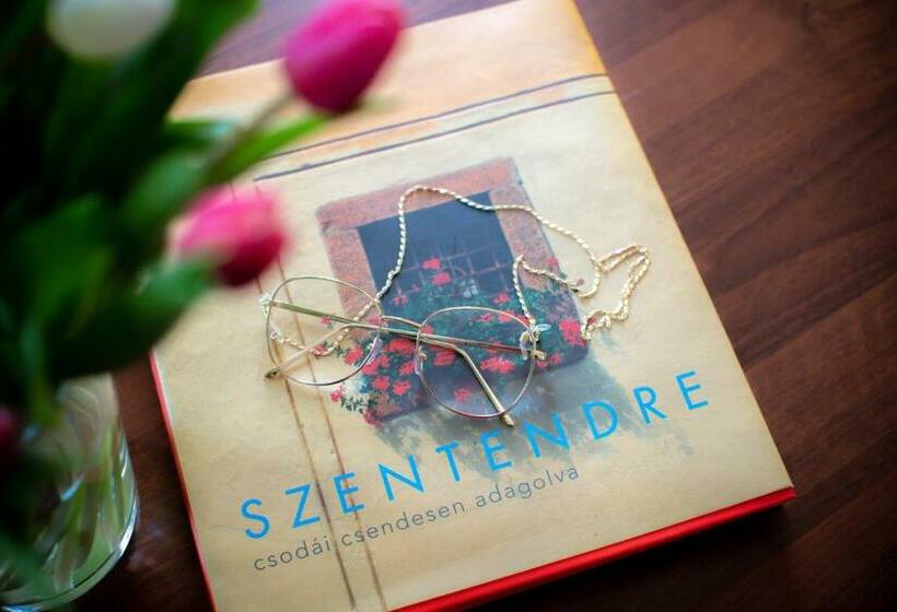 Пансион Városi Vendégház Szentendre