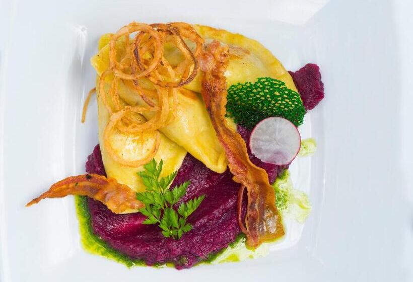 אתר נופש Kúpeľné Domčeky   Kúpele červený Kláštor Smerdžonka