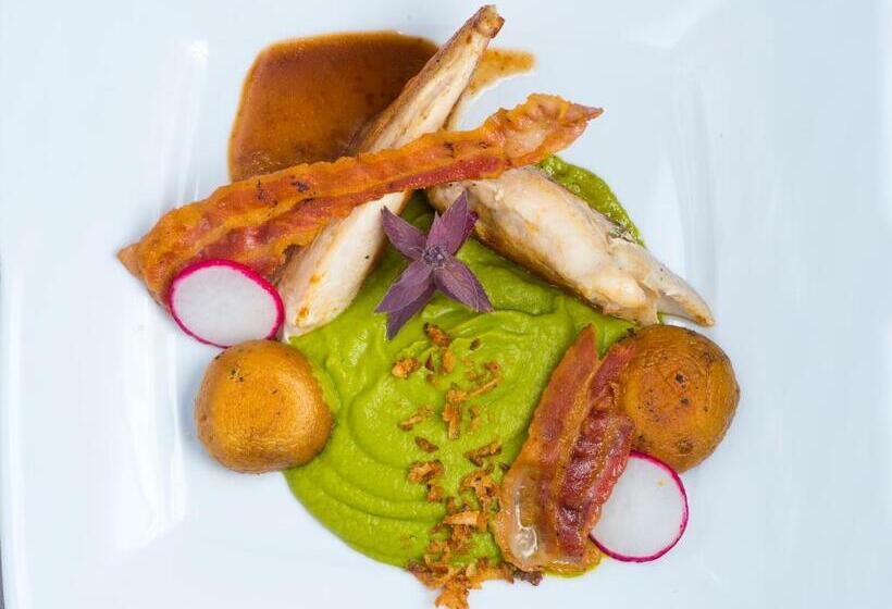 אתר נופש Kúpeľné Domčeky   Kúpele červený Kláštor Smerdžonka